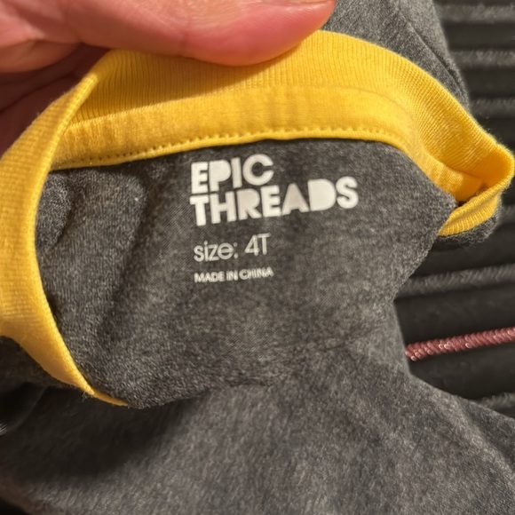 Kids Gray and Yellow Gaming Shirt - Picture 3 of 3